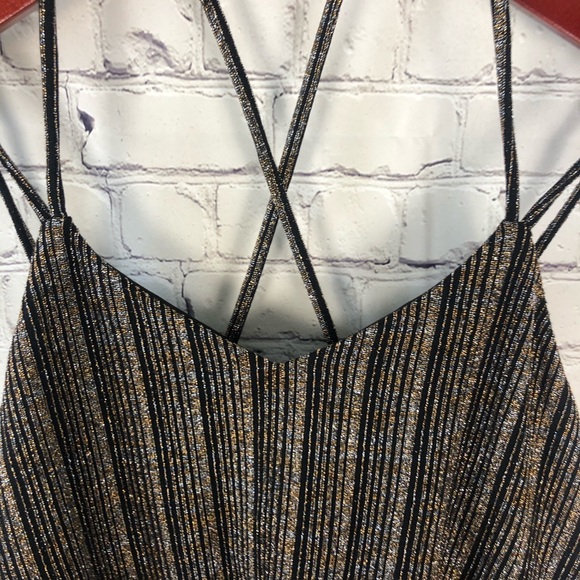 Express cropped shimmer tank top M - Picture 2 of 6